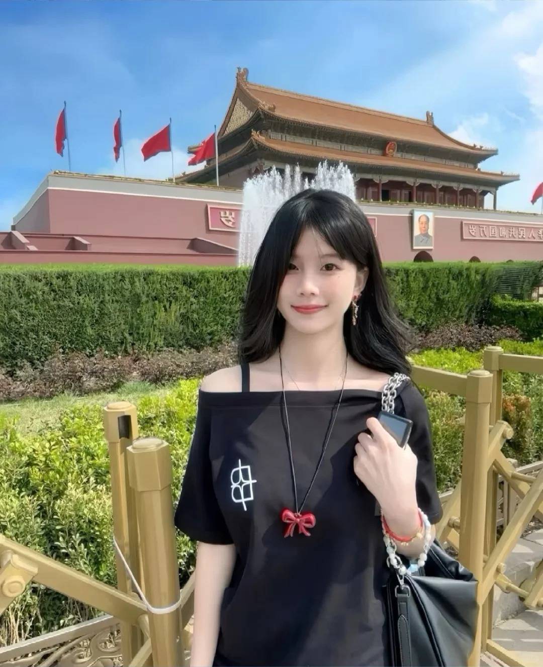 团价格曝光！2025最新报价+深度游路线起！j9九游会(中国)网站北京5天4晚私人定制(图2)